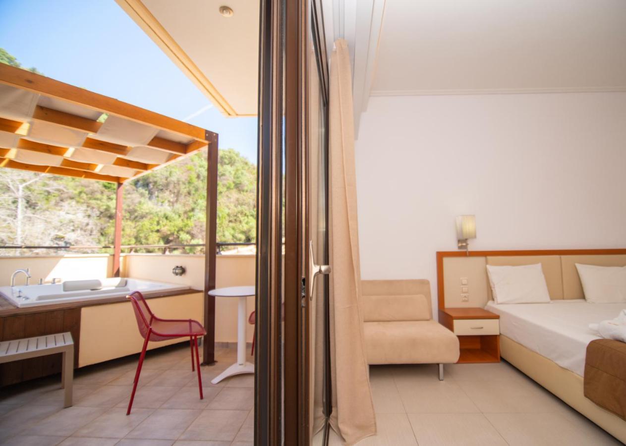 Riviera Perdika Hotel エクステリア 写真