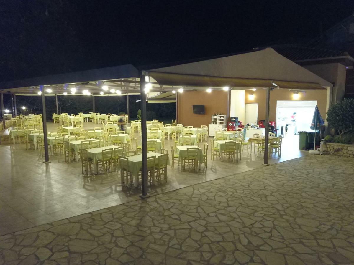Riviera Perdika Hotel エクステリア 写真